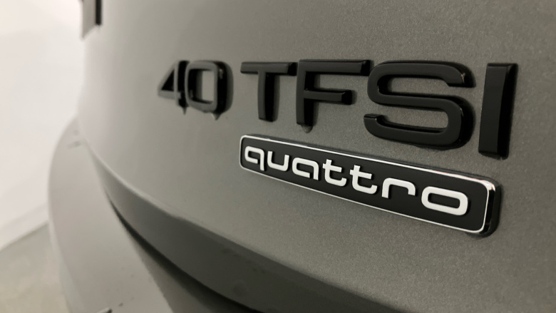 Audi Q3 40 TFSI Quattro Black Ed 5dr S Tronic [Tech Pack] Petrol Estate